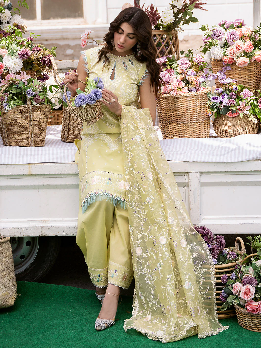214 - B | 3 PC LUXURY LAWN - Image 3