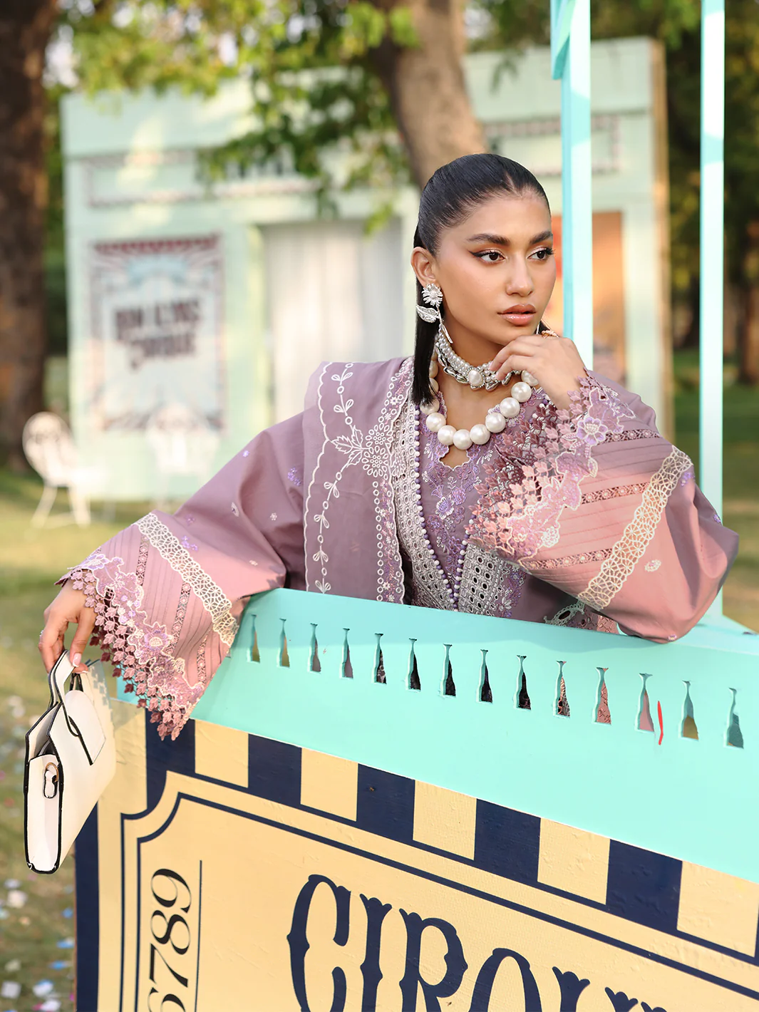 32 - B | 3 PC Luxury Lawn - Image 7
