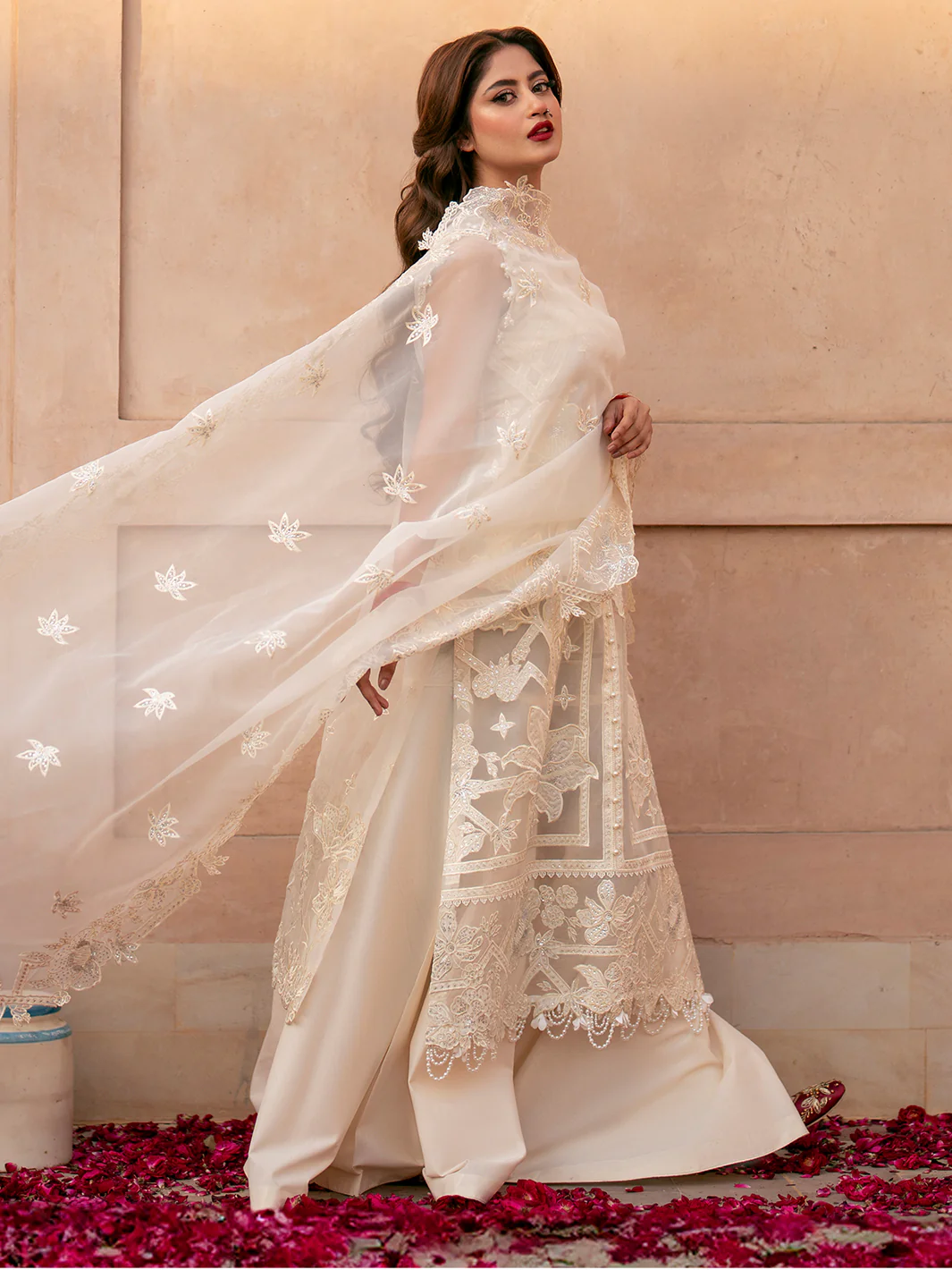 402-B | 3 PC LUXURY LAWN - Image 3