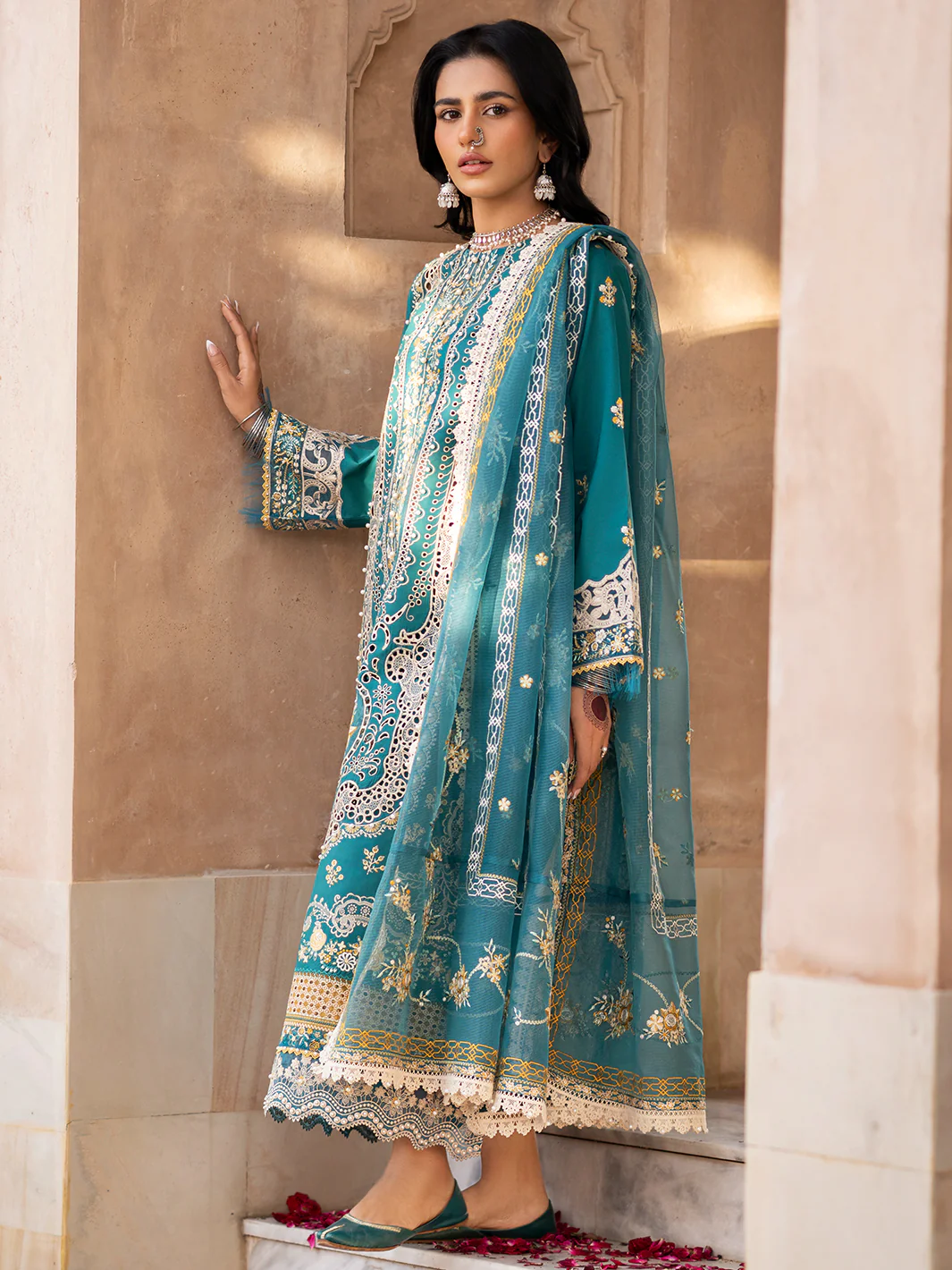 404-B | 3 PC LUXURY LAWN - Image 6