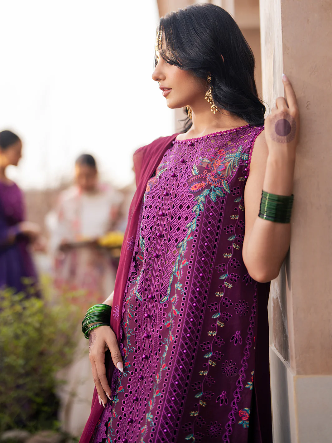 405-B | 3 PC LUXURY LAWN - Image 4