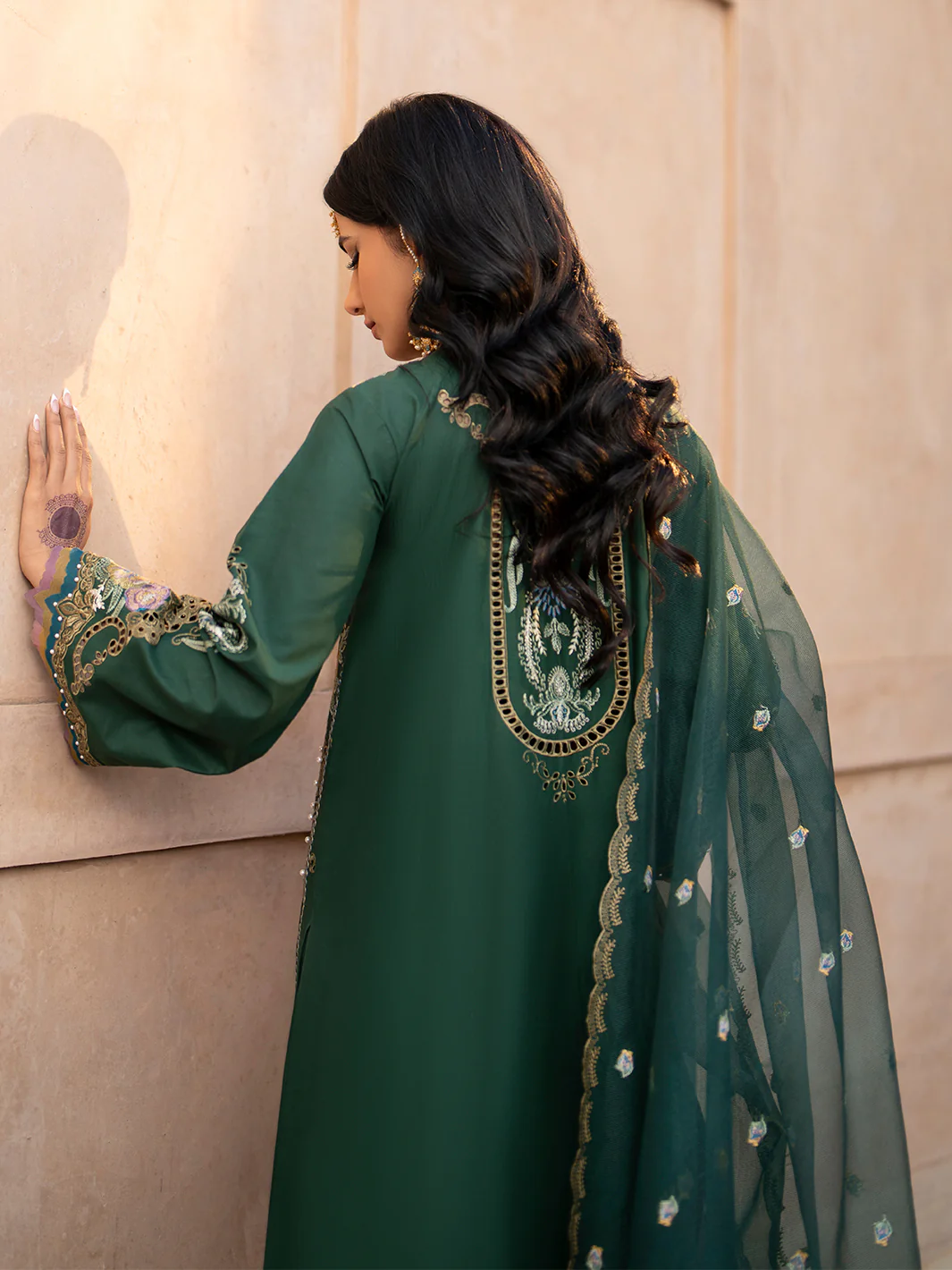 407-A | 3 PC LUXURY LAWN - Image 3
