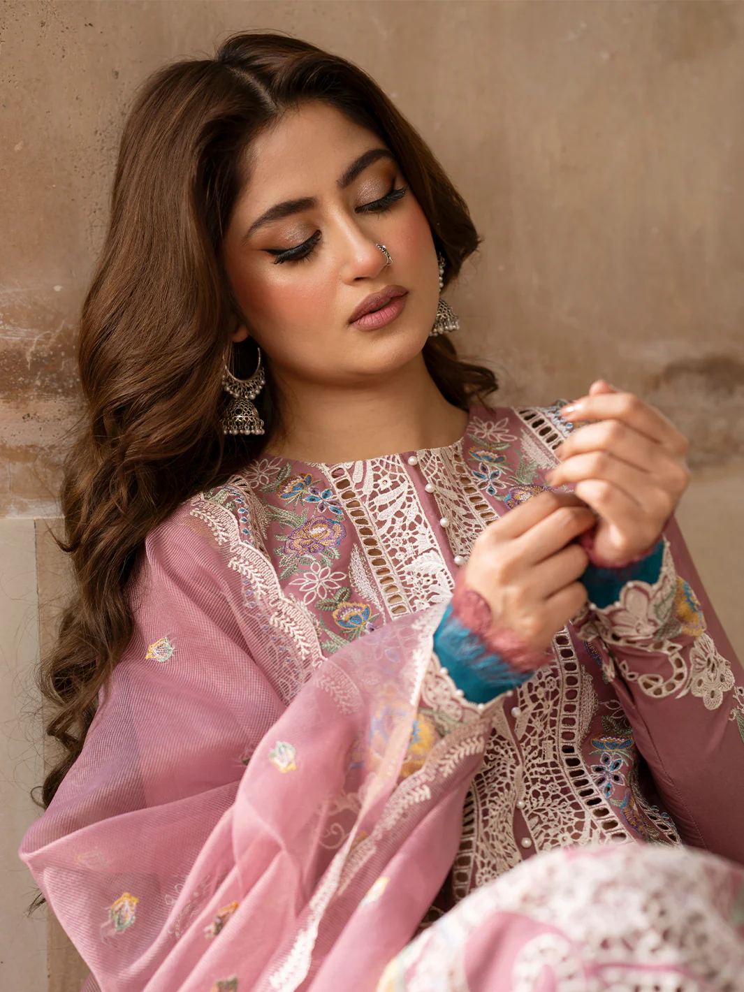 407-B | 3 PC LUXURY LAWN - Image 2