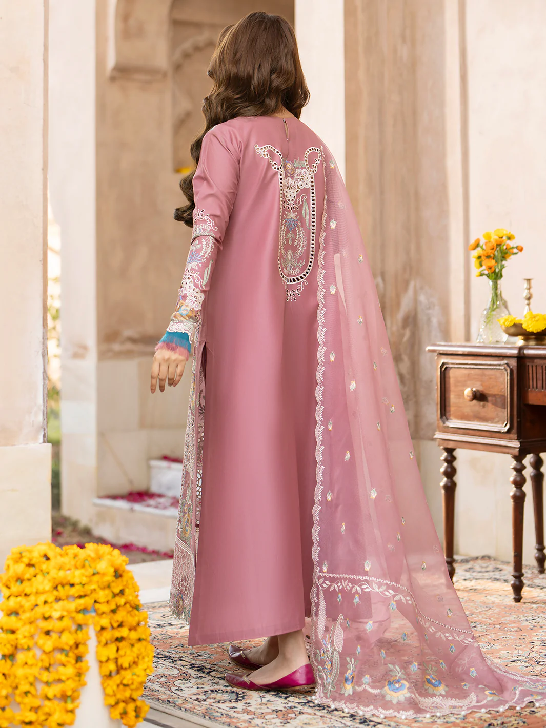 407-B | 3 PC LUXURY LAWN - Image 3