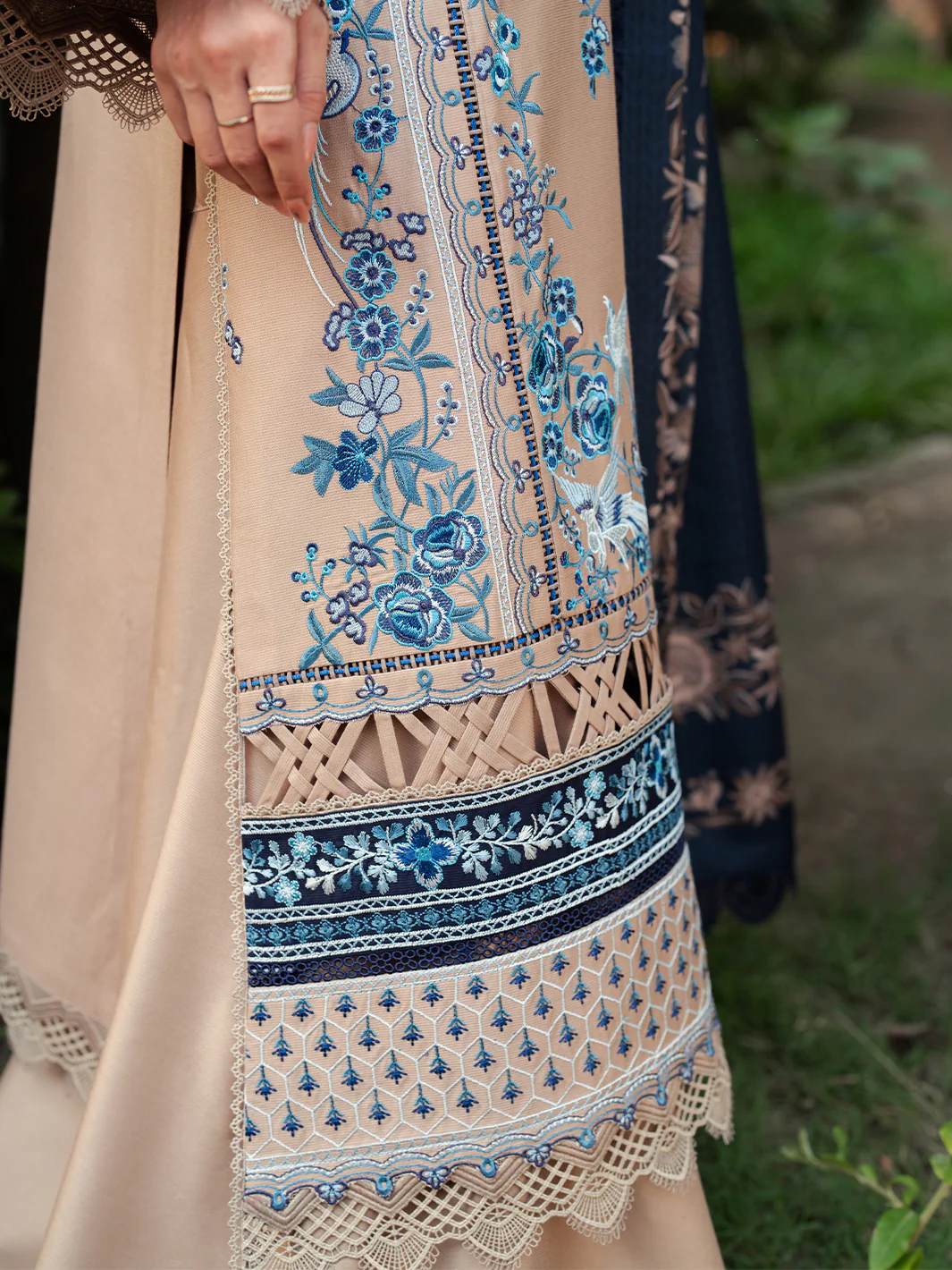 51 - A | 3 PC Kotrai Unstitched - Image 6
