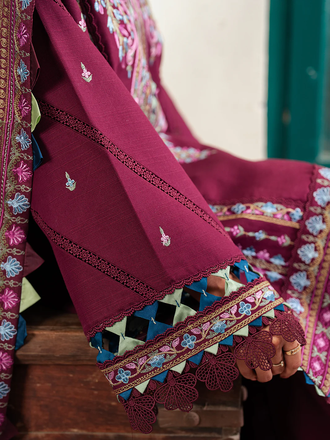 54 - A | 3 PC Khaddar Unstitched - Image 4