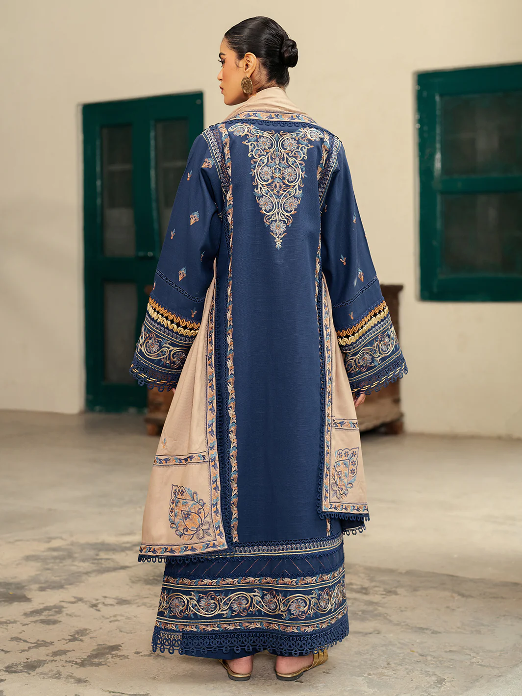 55 - A | 3 PC Khaddar Unstitched - Image 3