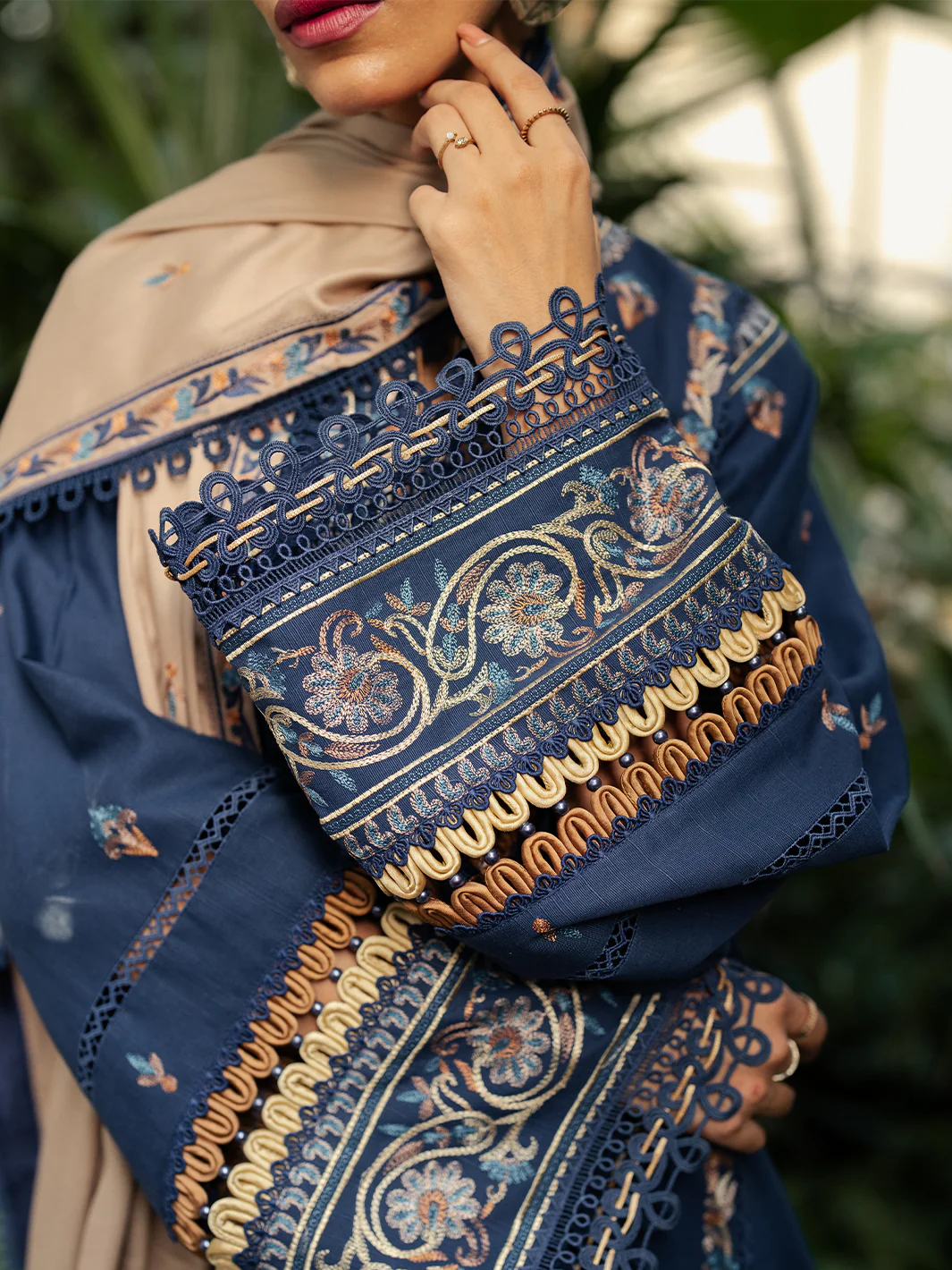 55 - A | 3 PC Khaddar Unstitched - Image 6