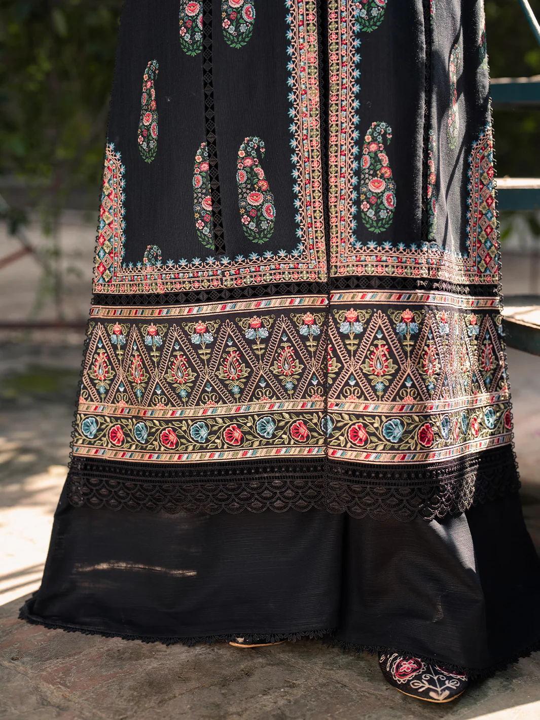 57 - B | 3 PC Khaddar Unstitched - Image 5