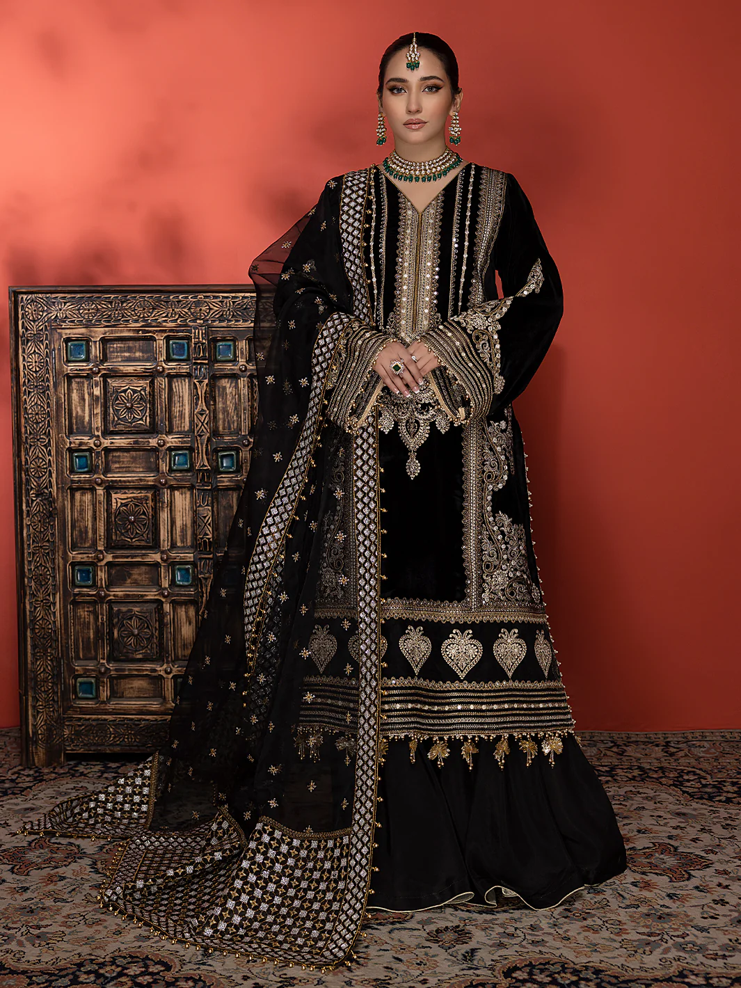 6011 | 3 Piece Velvet Unstitched - Image 6