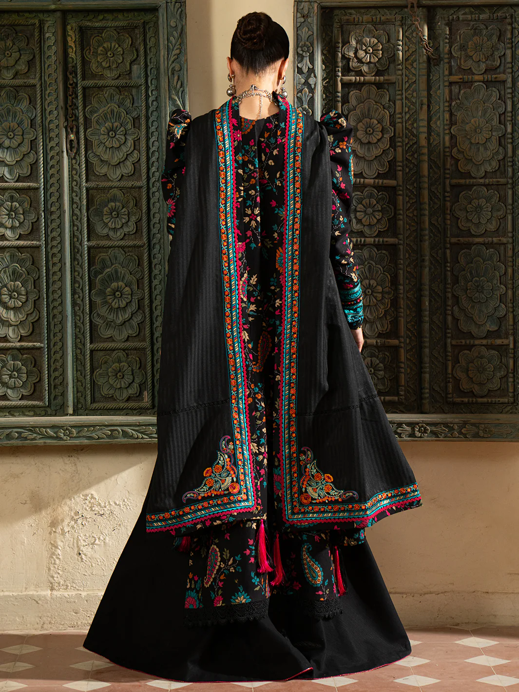 67-A | 3 PC Khaddar - Image 3