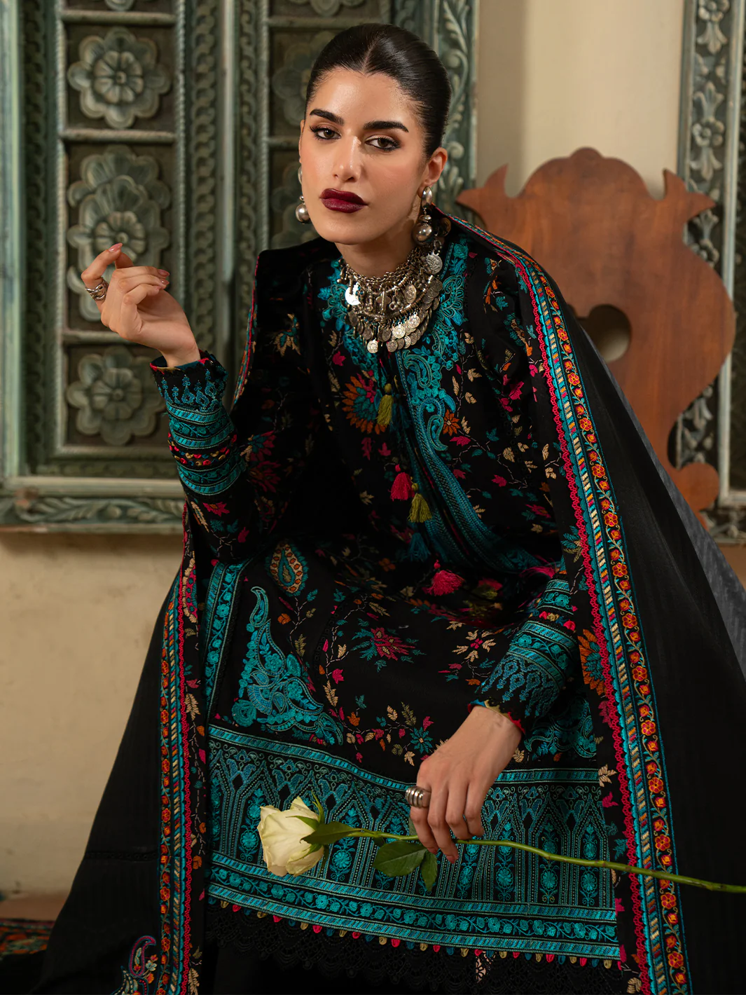 67-A | 3 PC Khaddar - Image 4