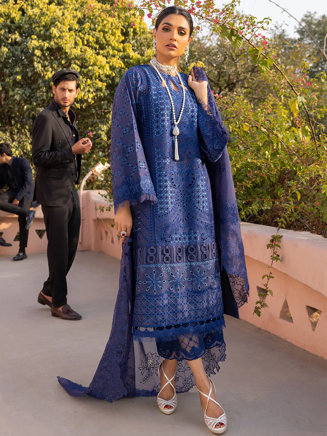 706 - B | 3 Piece Luxury Unstitched - Image 3