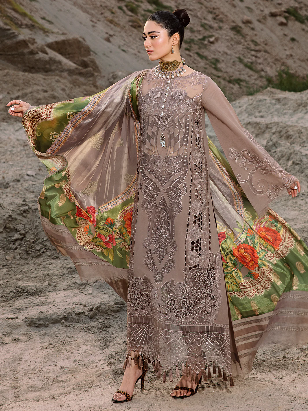715 - B | Three PC Luxury Unstitched - Image 4