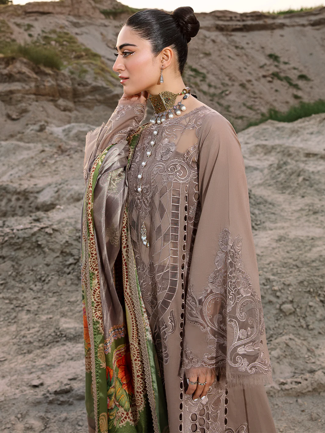 715 - B | Three PC Luxury Unstitched - Image 5