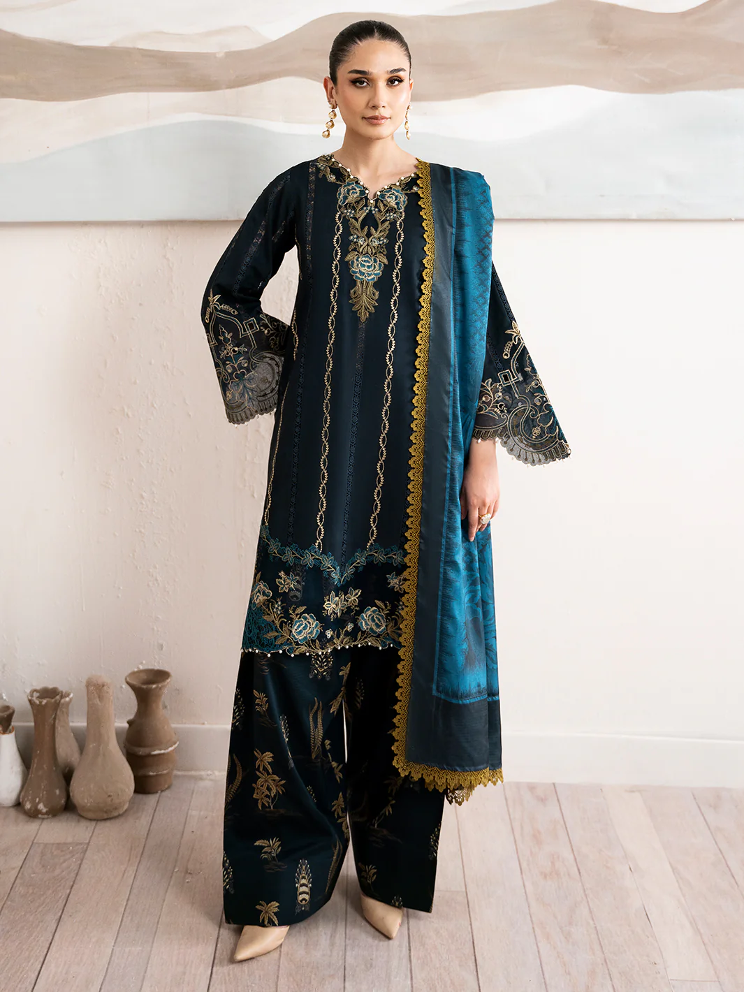 76-A | 3 PC Lawn Unstitched - Image 3