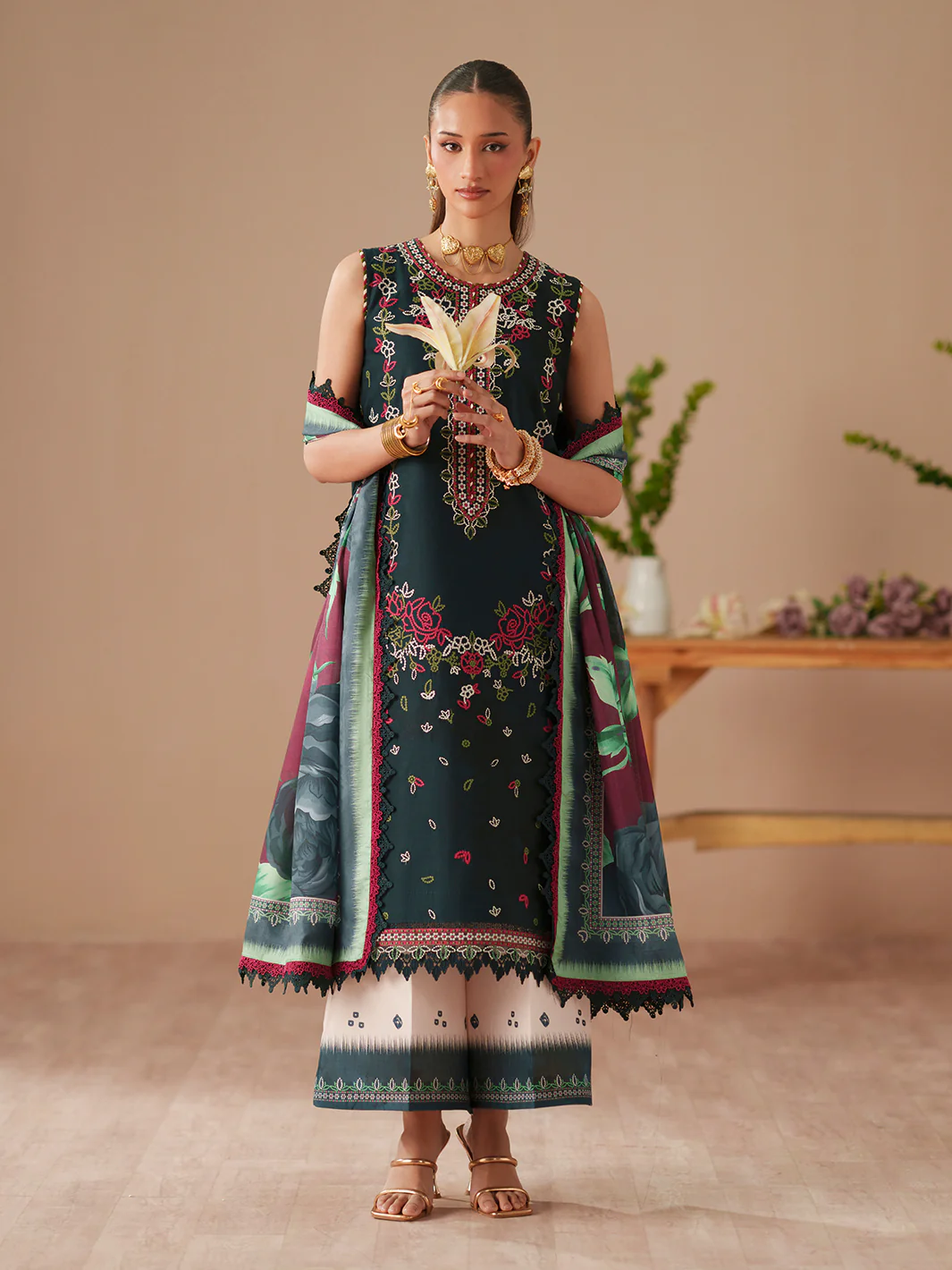 81A | 3 PC Lawn - Image 4