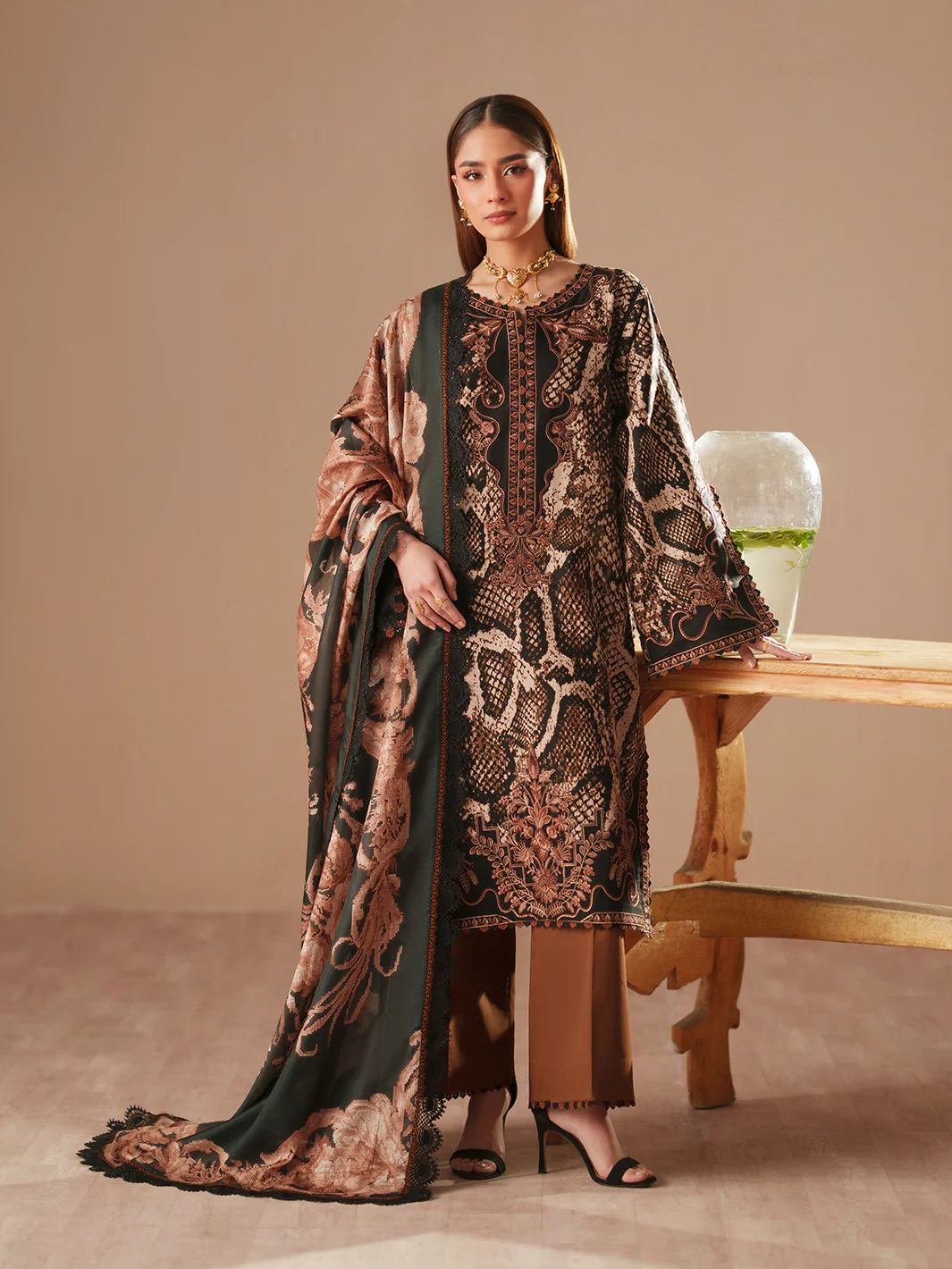 83A | 3 PC Lawn - Image 4