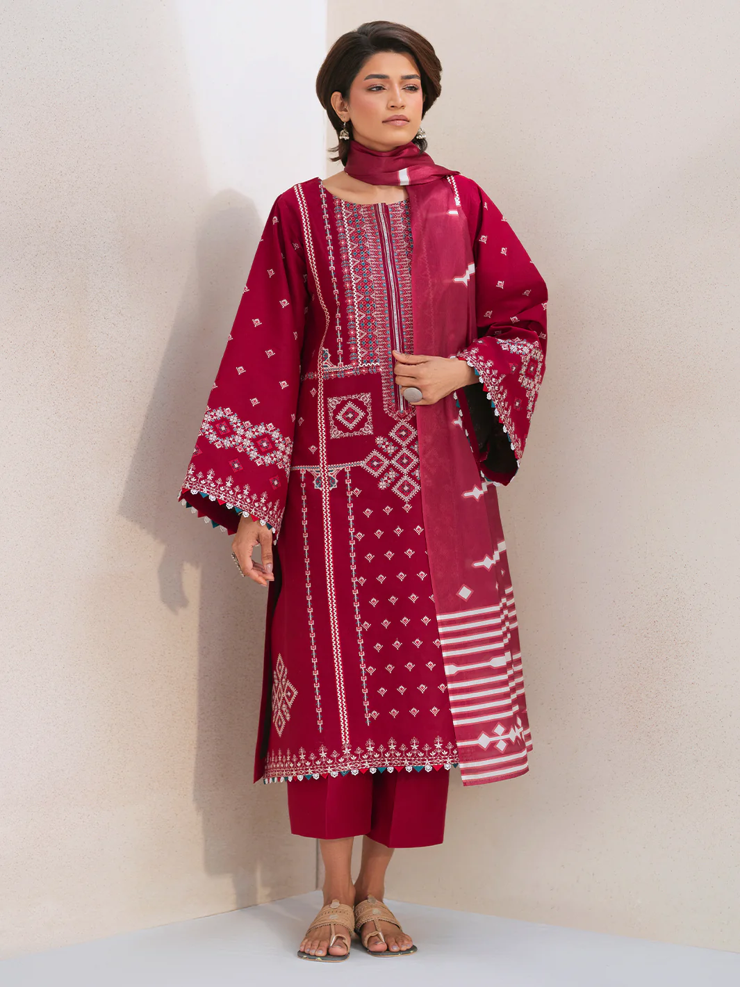 84 - A | 3 PC LAWN - Image 3