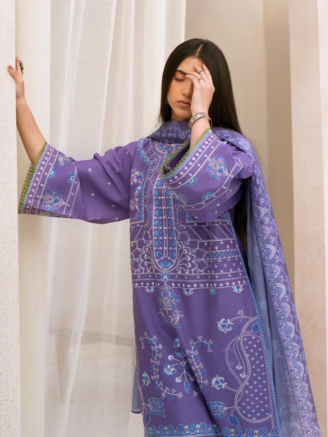 87 - B | 3 PC LAWN - Image 4