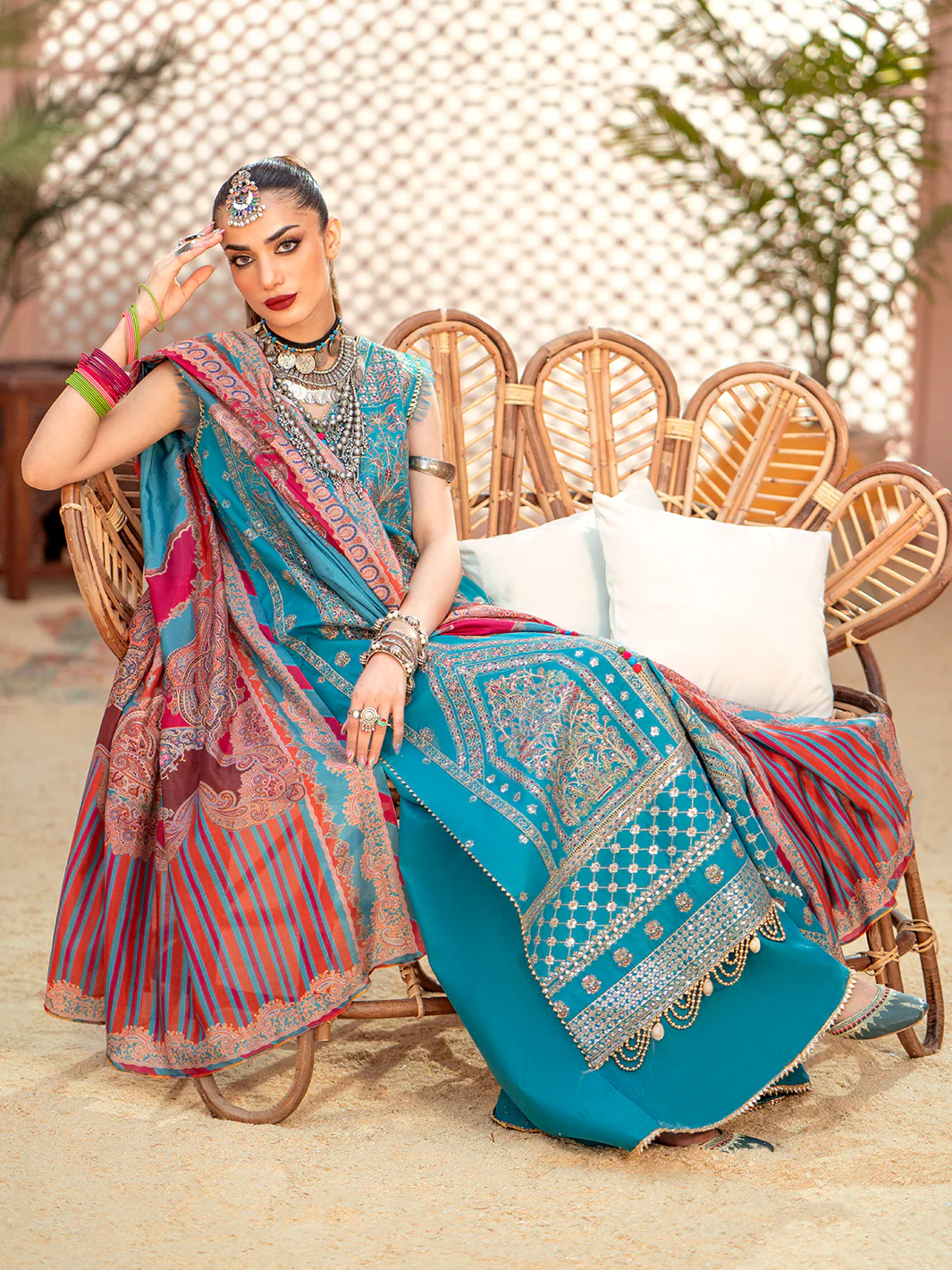 915 - B | Three Piece Unstitched - Image 3