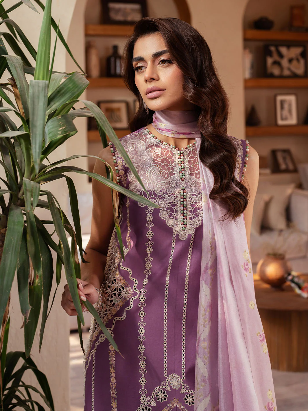 96 - A | 3 PC LAWN - Image 4