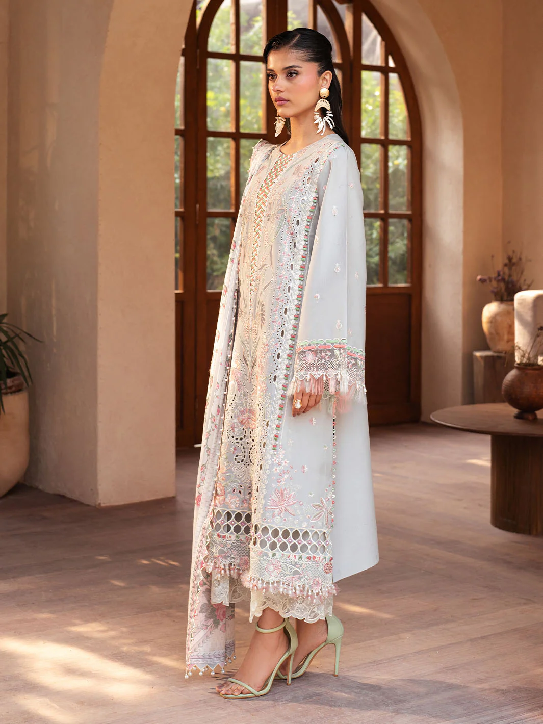 97 - A | 3 PC LAWN - Image 3