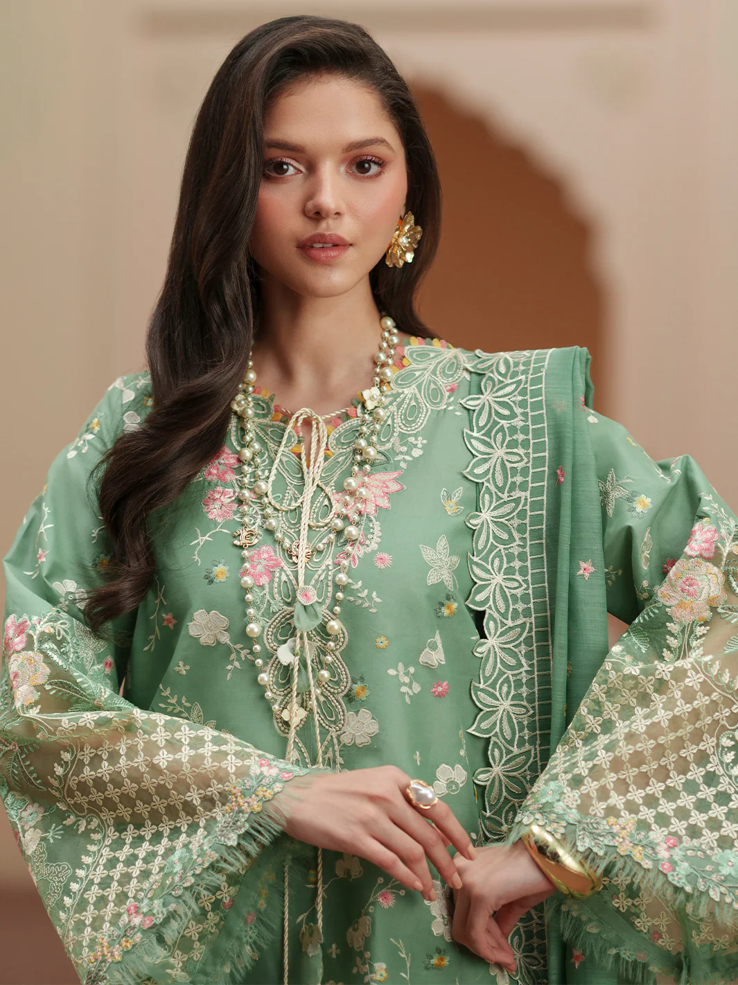 D-117-A | 3 PC Luxury Lawn - Image 2
