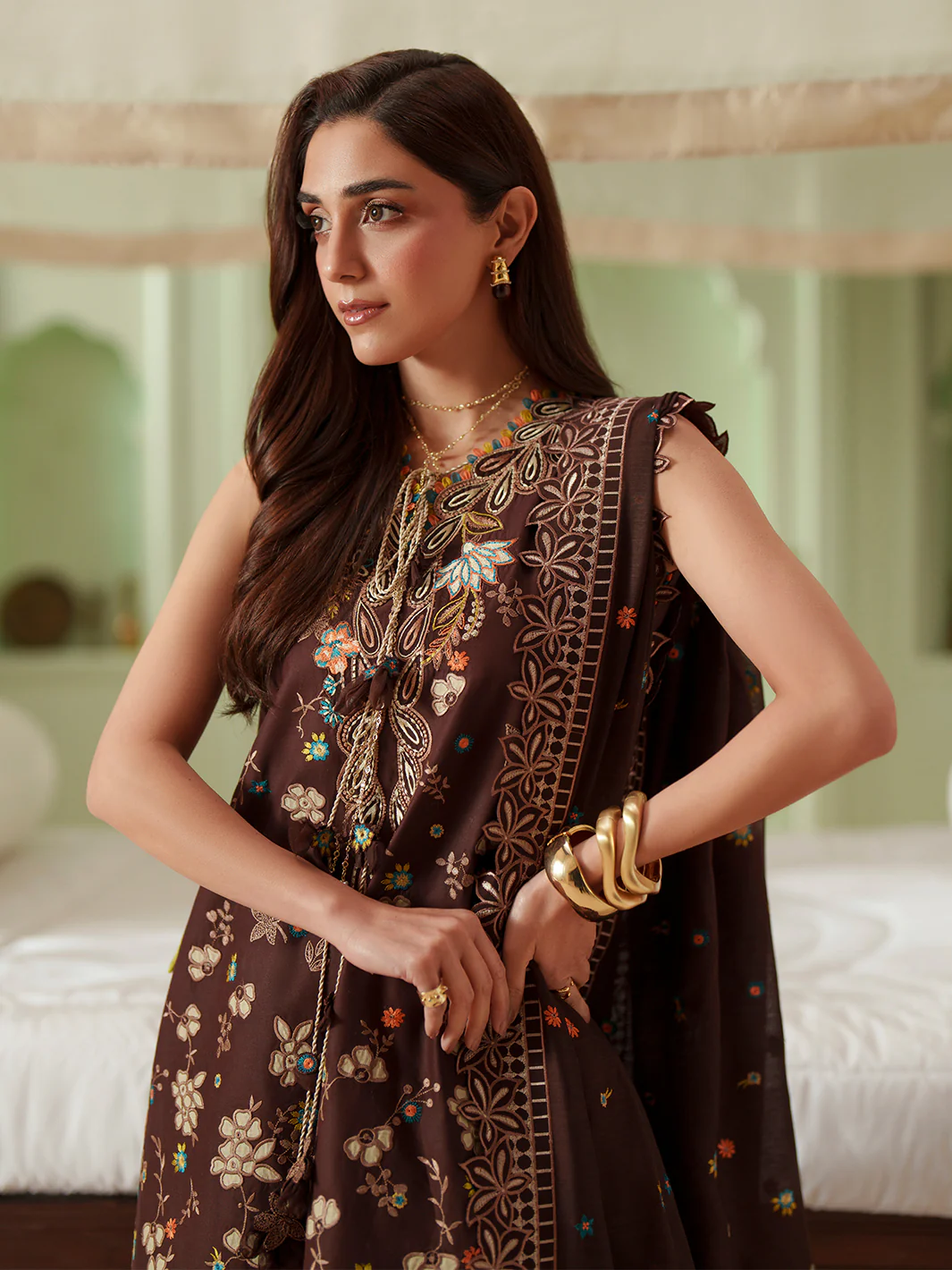 D-117-B | 3 PC Luxury Lawn - Image 4