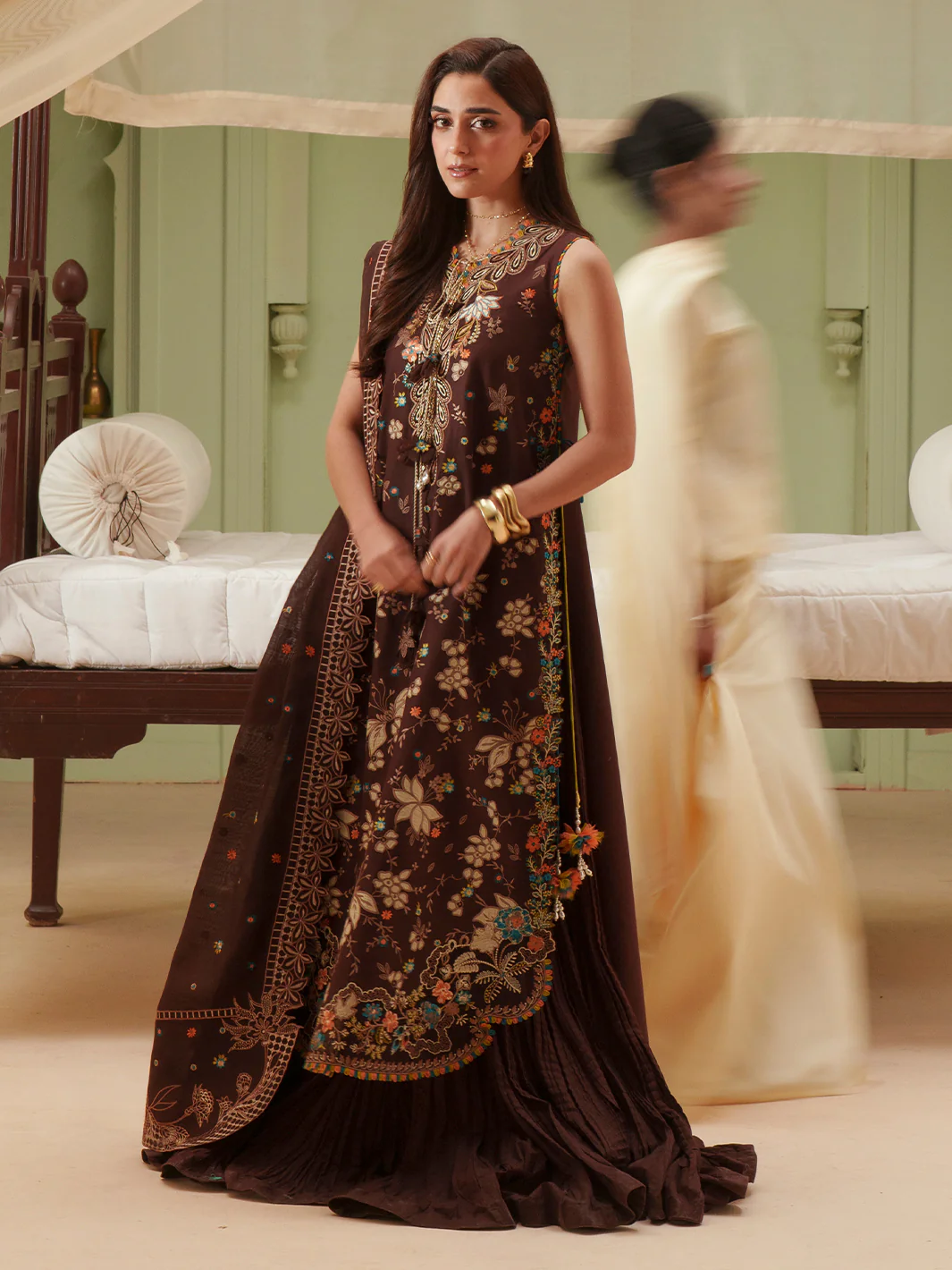 D-117-B | 3 PC Luxury Lawn - Image 6