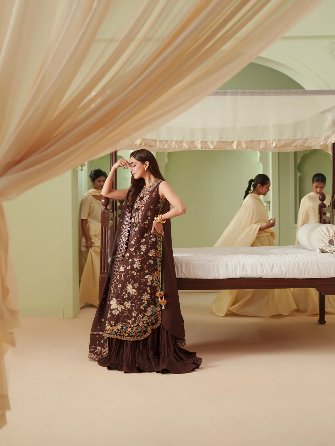 D-117-B | 3 PC Luxury Lawn - Image 8