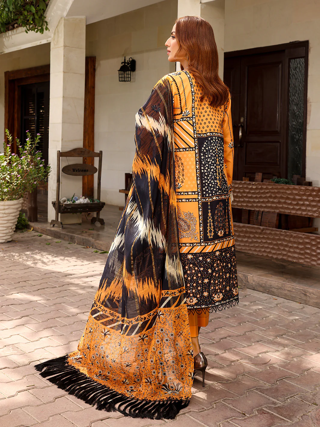 D#2020B | 3 Piece Luxury Unstitched - Image 3