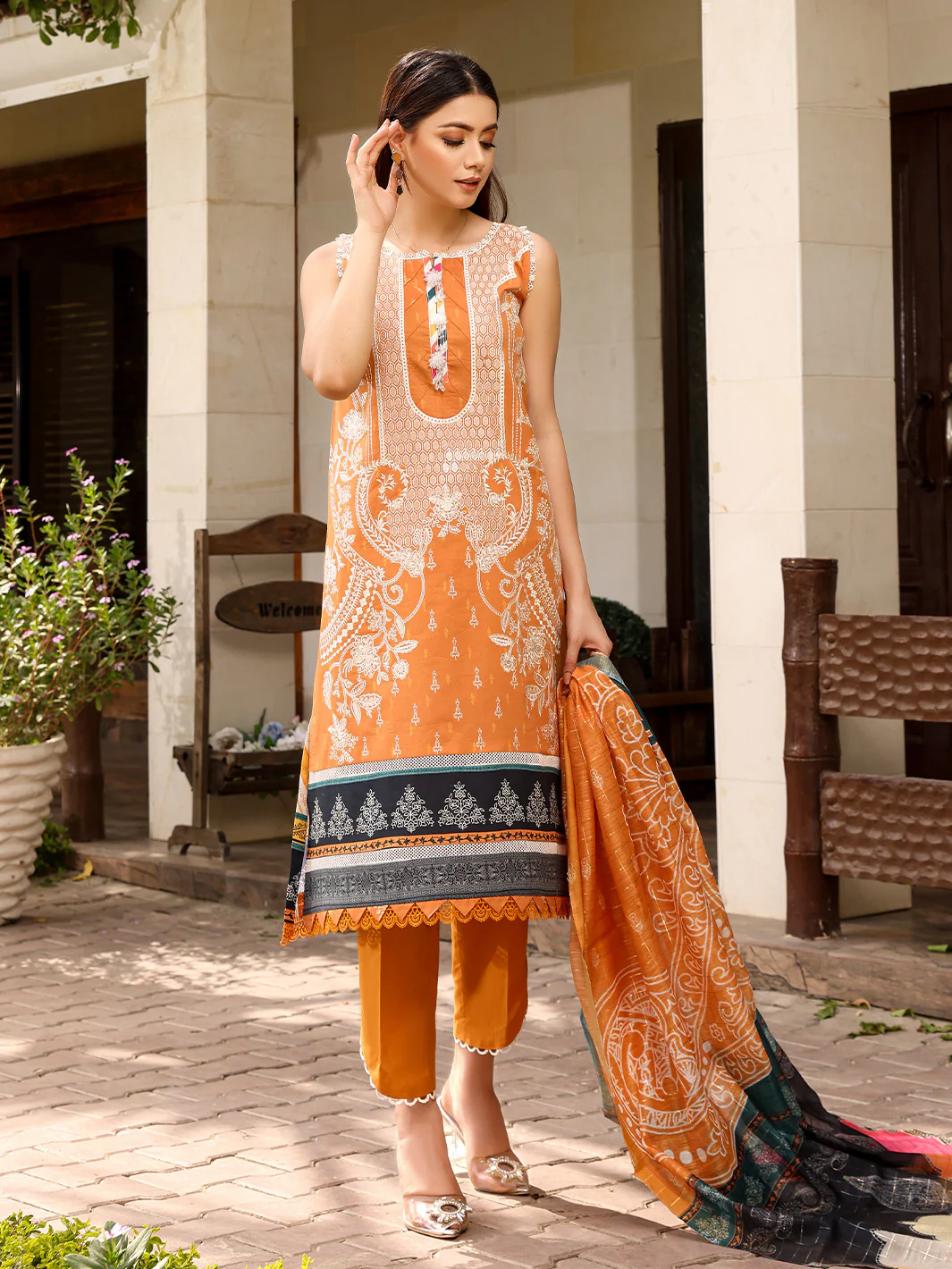 D#2022B | 3 Piece Luxury Unstitched - Image 2