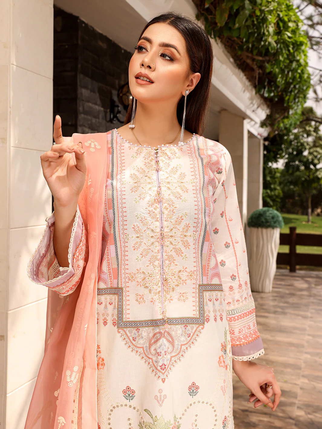 D#2023B | 3 Piece Luxury Unstitched - Image 4