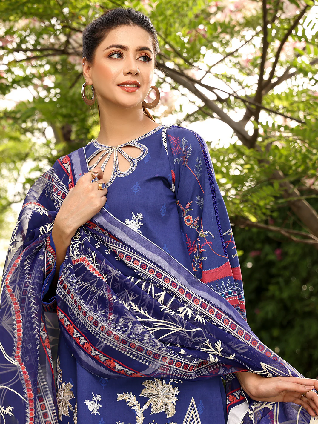 D#2025B | 3 Piece Luxury Unstitched - Image 3