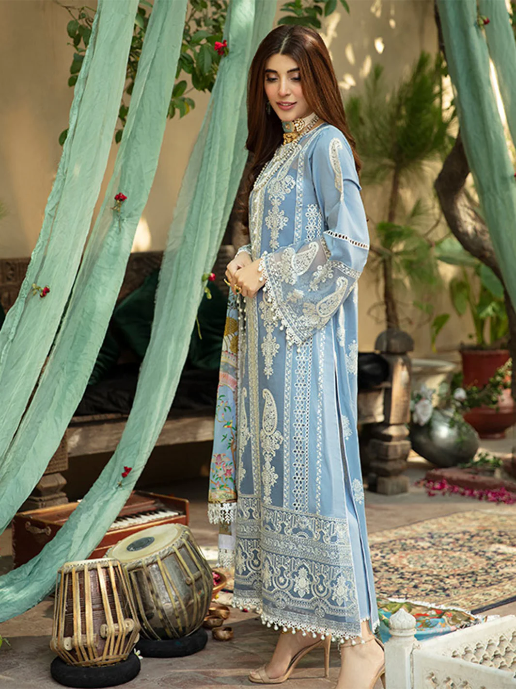 D17-B | 3 PC Lawn Unstitch - Image 4