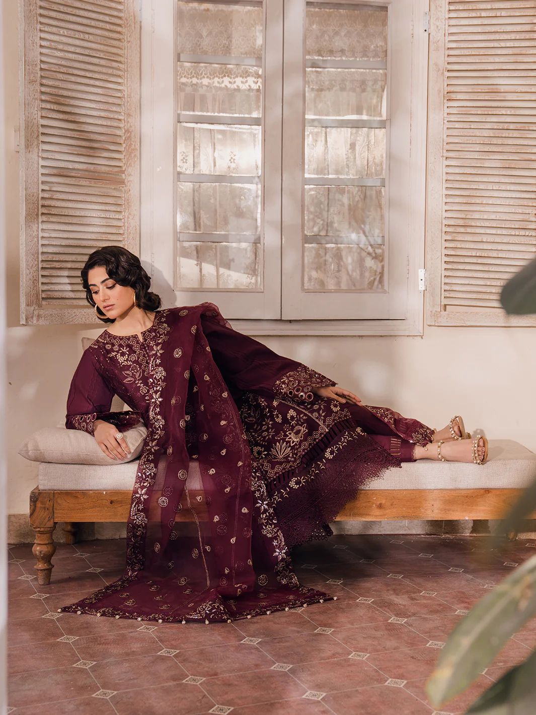 EMIRE | 3 PC LUXURY PRET - Image 8