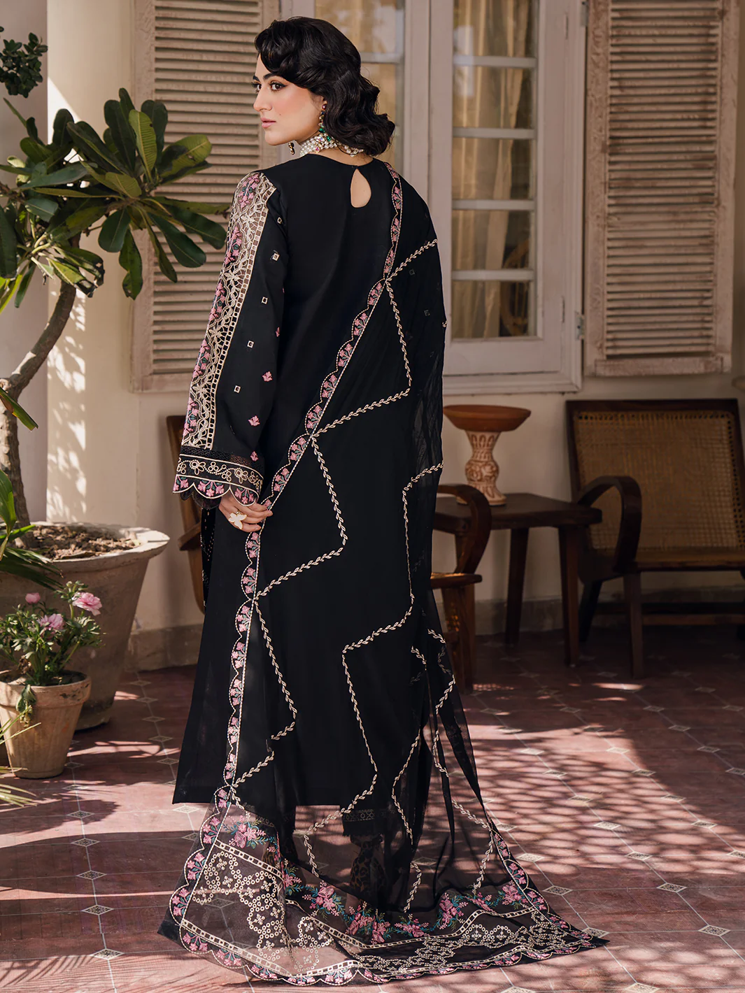 ESRA | 3 PC LUXURY PRET - Image 3