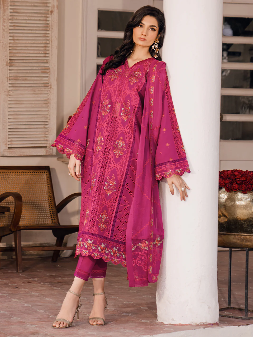 KIRAZ | 3 PC LUXURY PRET - Image 4