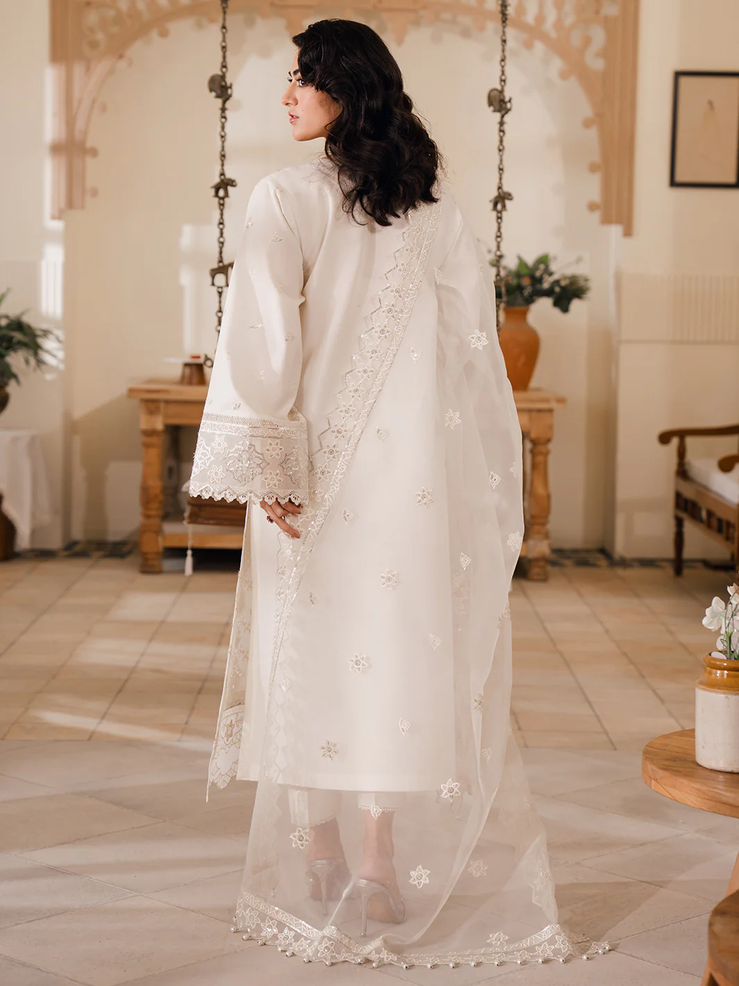 LAIRA | 3 PC LUXURY PRET - Image 3
