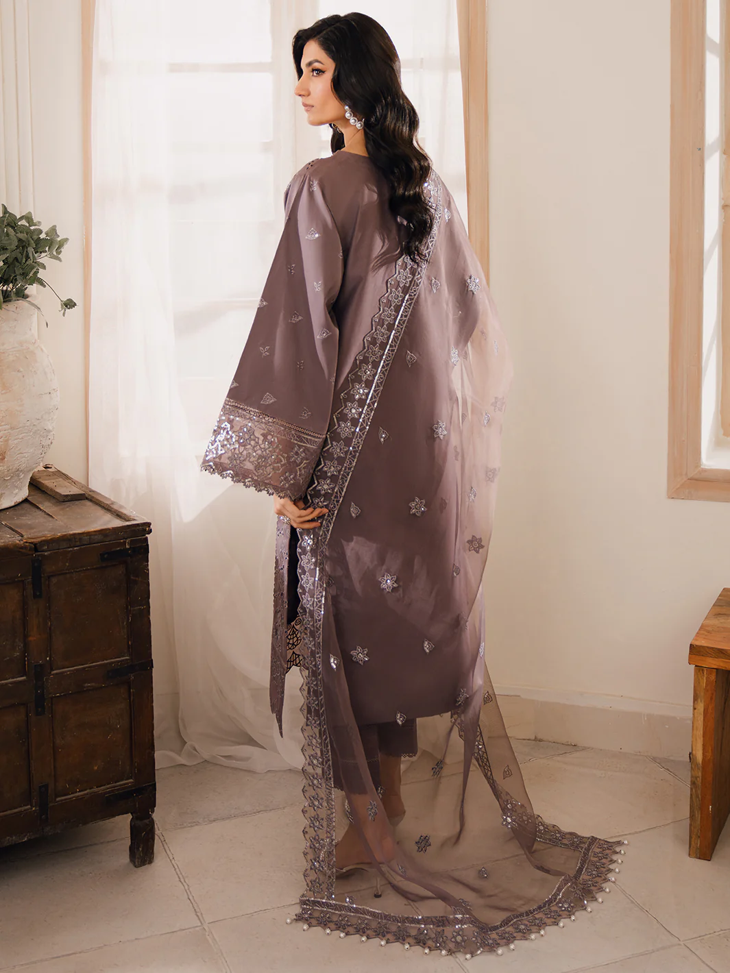 SEVGI | 3 PC LUXURY PRET - Image 3